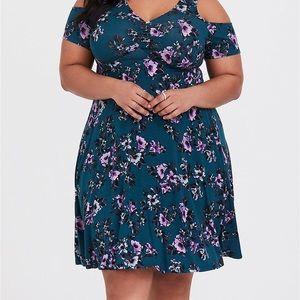 Torrid size 1 cold shoulder teal and pink dress